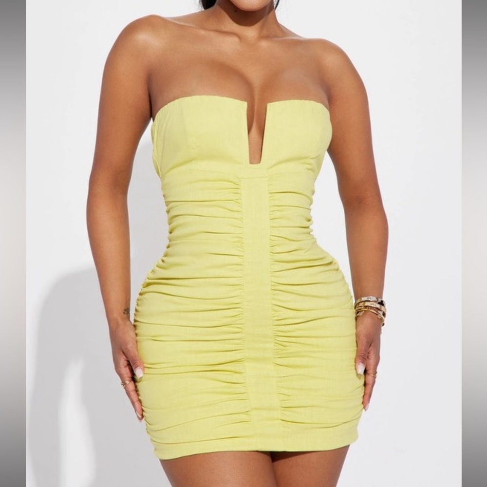 Yellow mini dress NEVER WORN NWT